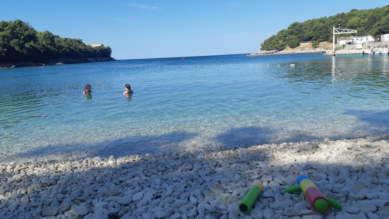 Apartman Diana,free parking Pula Bagian luar foto