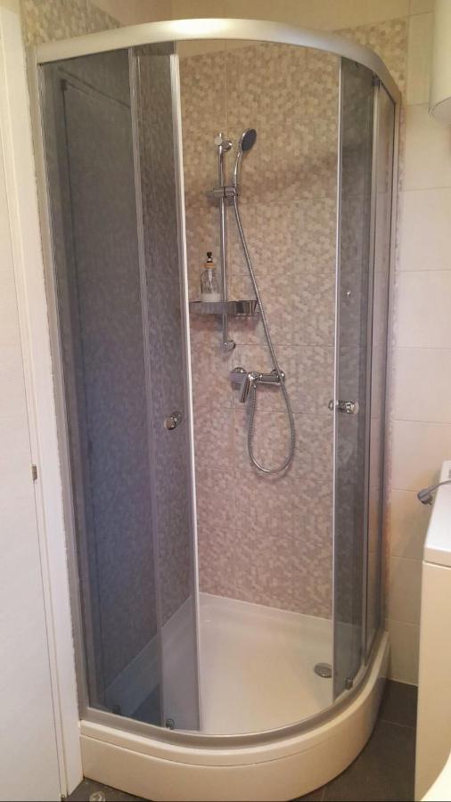 Apartman Diana,free parking Pula Bagian luar foto