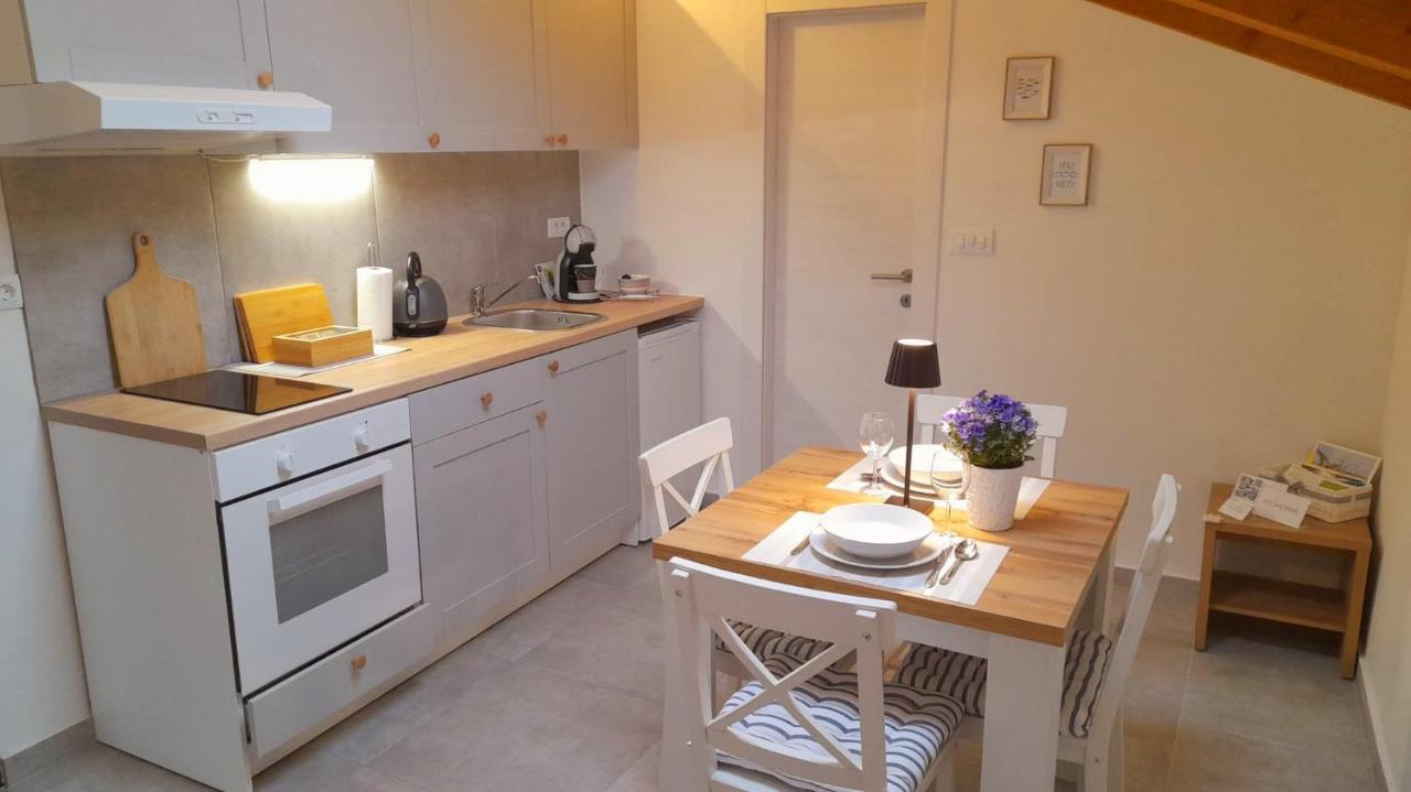 Apartman Diana,free parking Pula Bagian luar foto