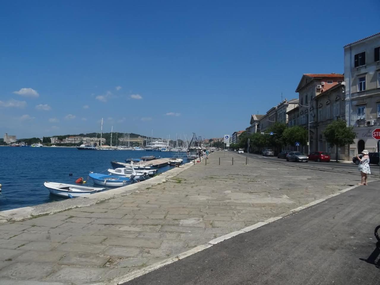 Apartman Diana,free parking Pula Bagian luar foto
